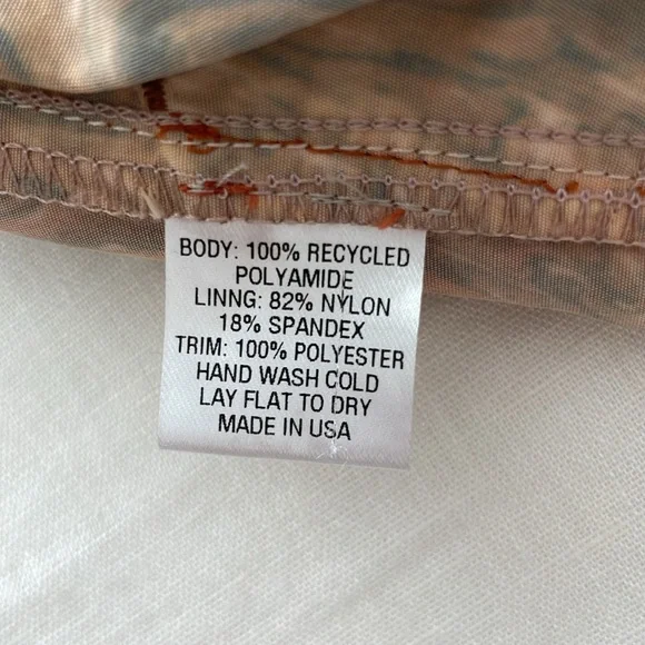 Everest Isles Luxury Swim Trunks – Marble PrintBrown & OrangeMen’s Medium